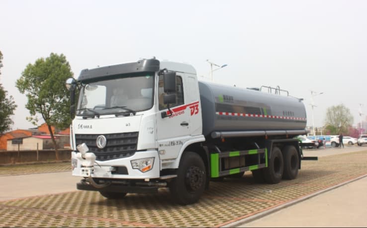 元年牌23方东风D3洒水车