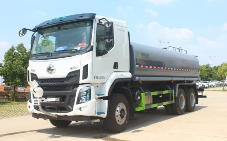 元年牌23方柳汽H5洒水车