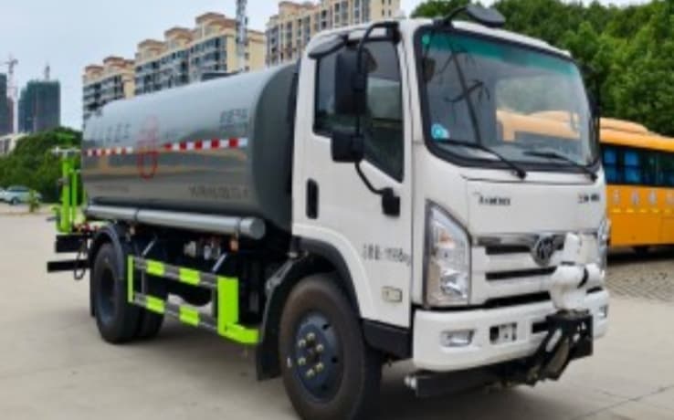 元年牌10方洒水车