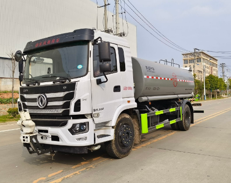 19方东风锦程KH，单桥最大容积洒水车